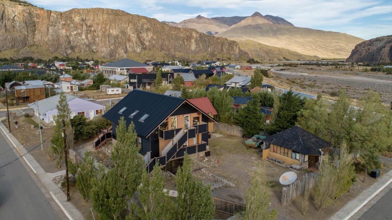 Campo Base Aparts El Chalten Exterior photo